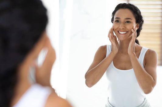 Infographic for HYDRATINGVSMOISTURIZINGWHATDRYSKINREALLYNEEDS
