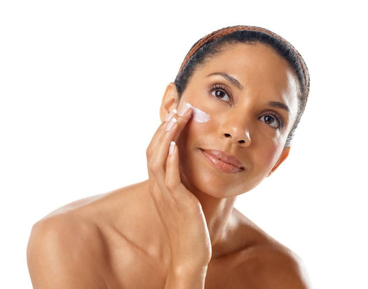 Infographic for THEDIFFERENCEBETWEENSERUMSANDMOISTURIZERS