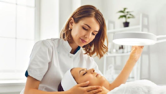 Preview image for aestheticians-vs-skinfluencers